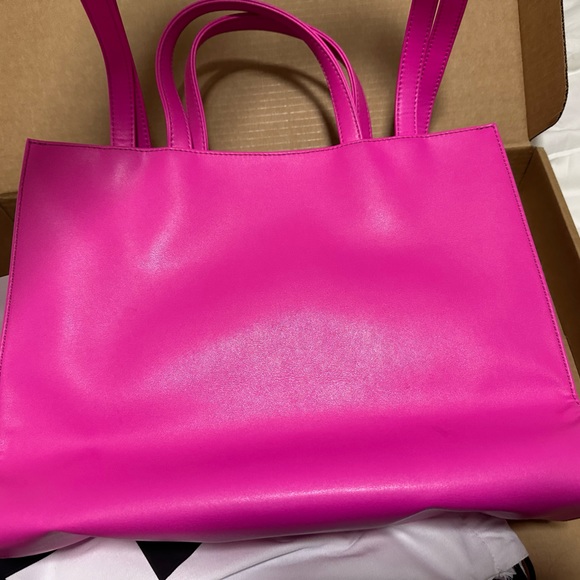 MEDIUM TELFAR BAG- AZALEA - Picture 5 of 5